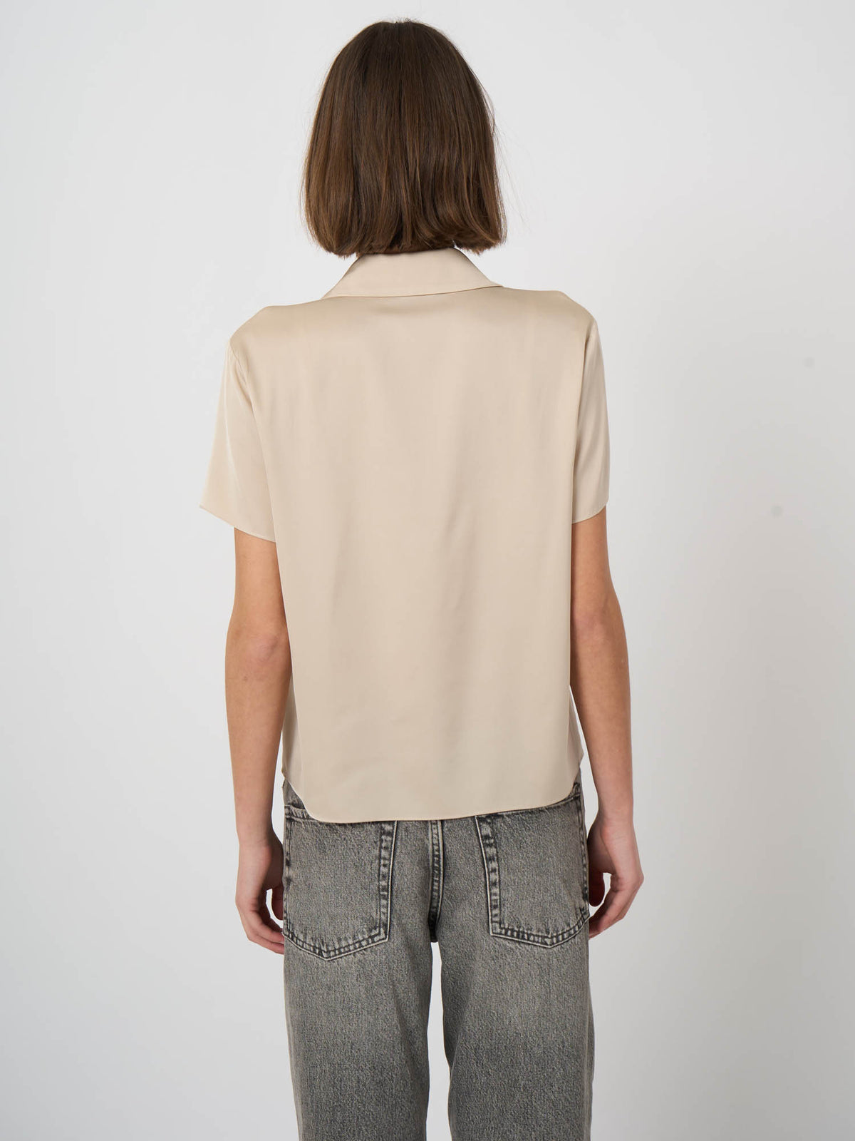 Repeat Cashmere Silk Short-Sleeve Blouse with Chest Pocket