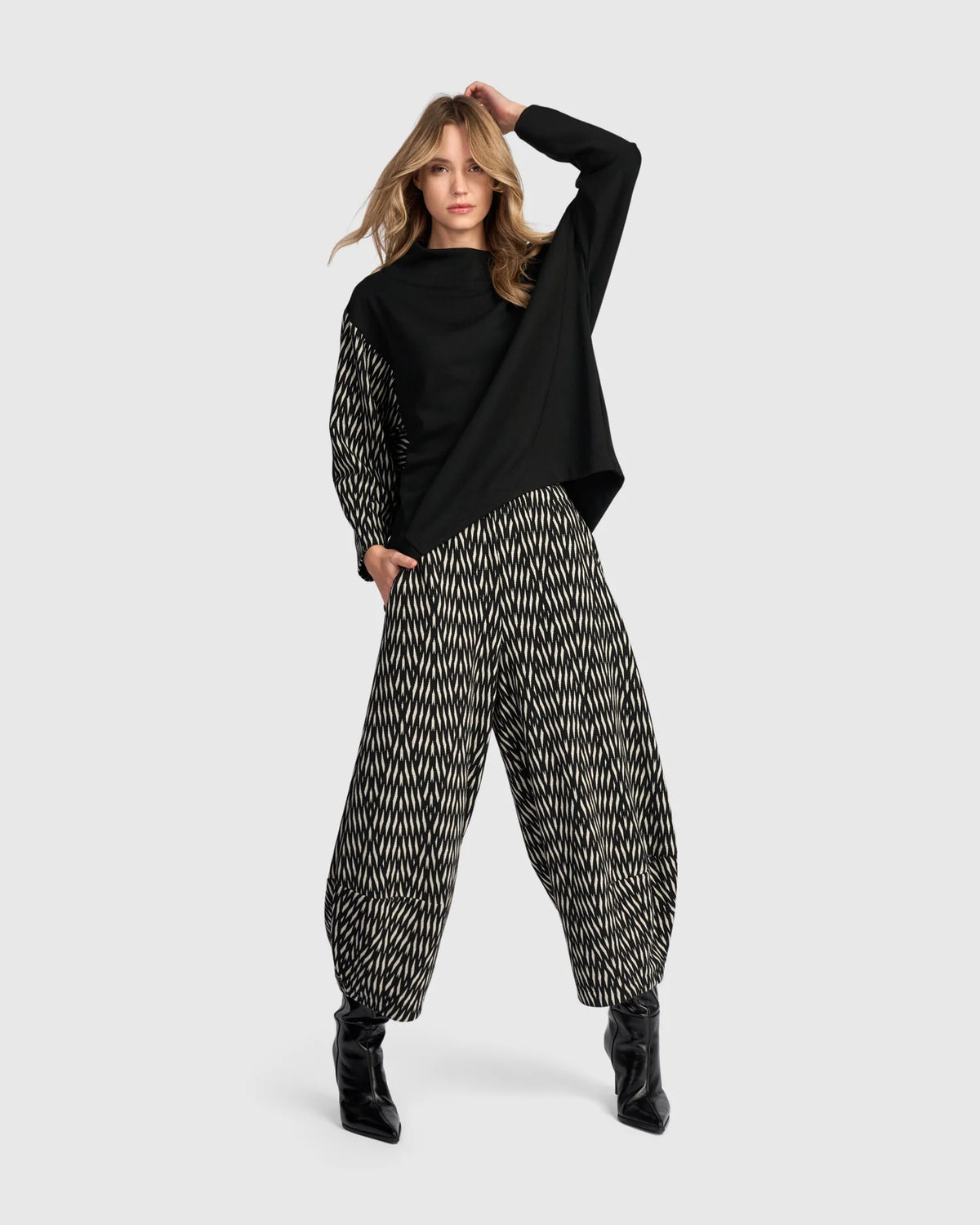 Alembika Pant Vector Lantern, Zebra