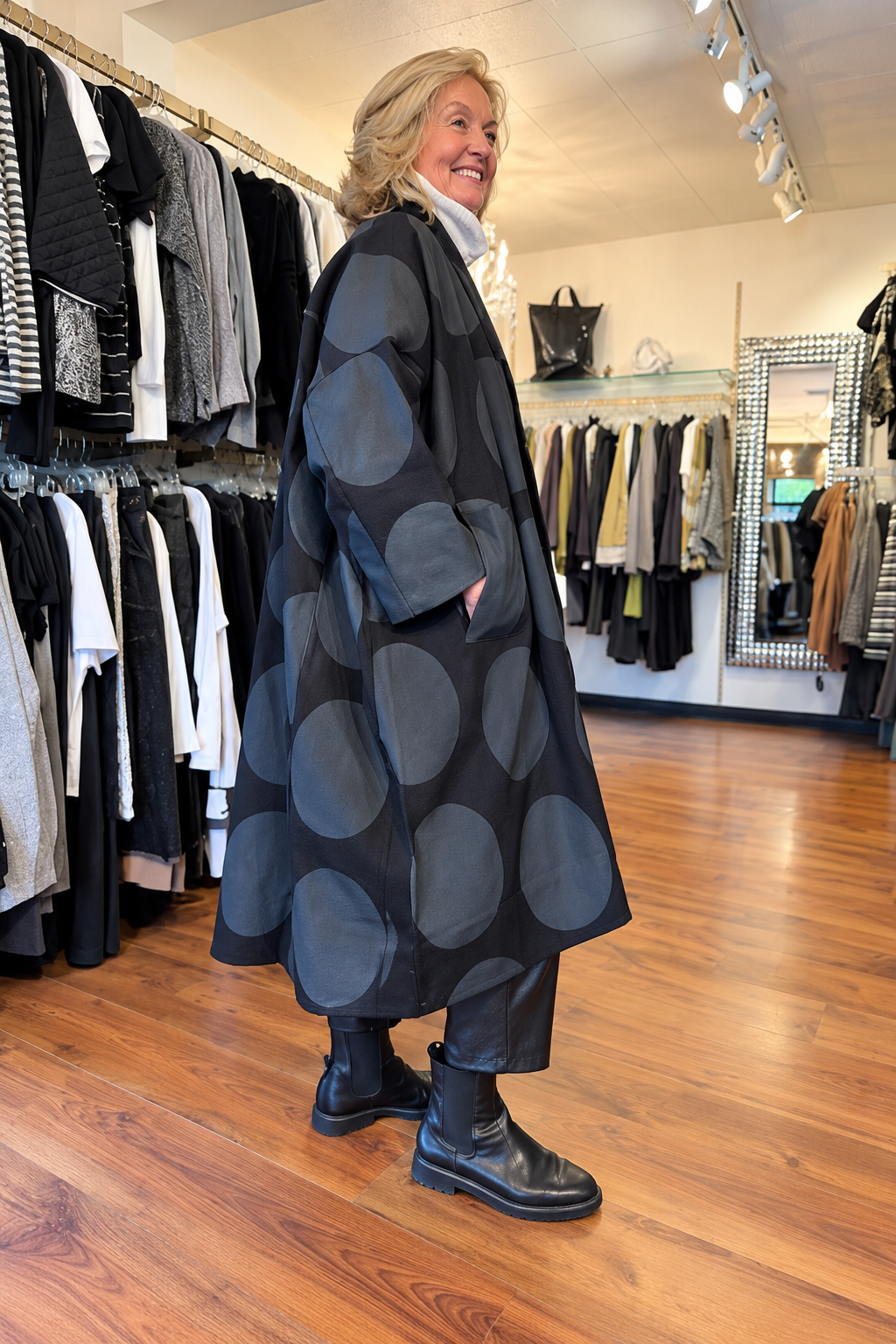 Moyuru Oversized Spot Coat